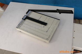 宁波市鄞州巨标文具制造厂 裁纸刀产品列表